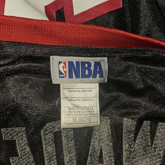 Men's Miami Heat Wade #3 NBA Jersey - Picture 3 of 3